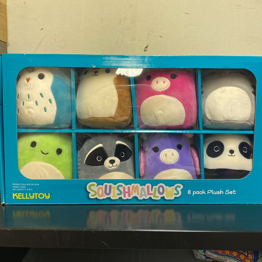 NIB squishmallows 8 piece mini plush set - Picture 2 of 15